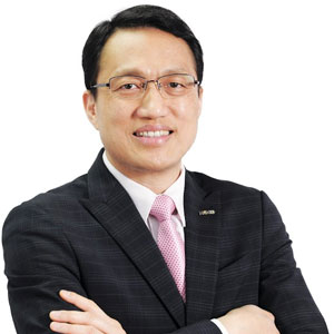 Dr. Lawrence WONG Chi Wing